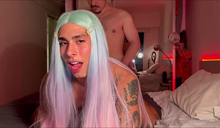 Trans Babe Shows Off Unique Style
