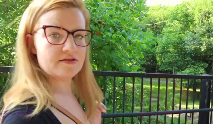 Trans Babe Gives Oral Sex