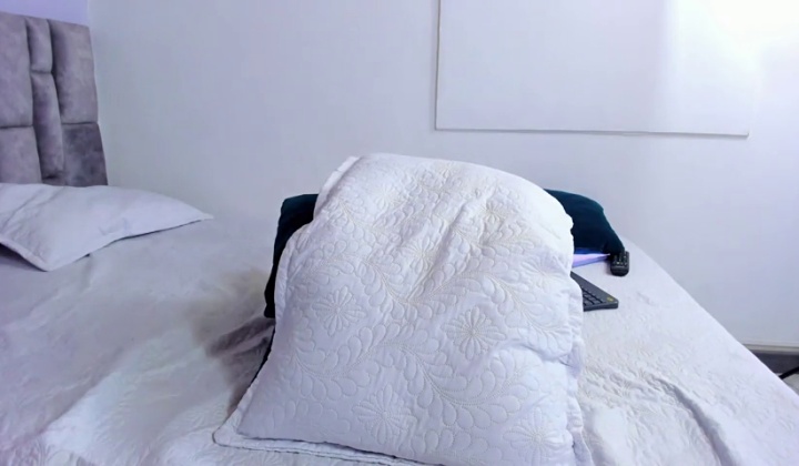 Trans Babe Blowjob and Anal Sex