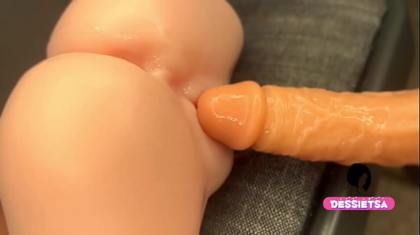 Trans Woman Fucks 18 Year Old Girl